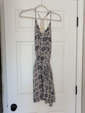 Francesca's Collections Navy and White Floral Mini Dress